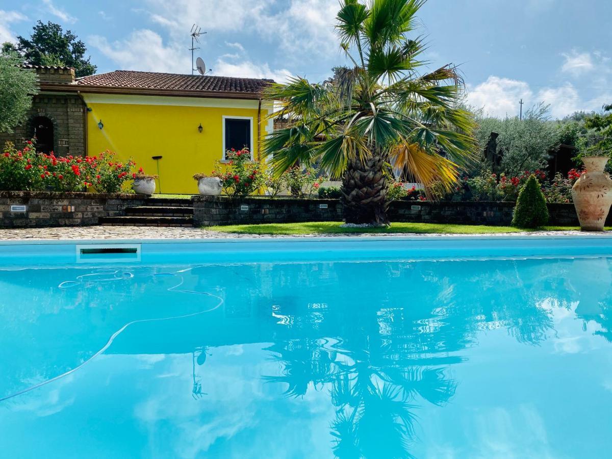 Villa "Casa Al Chiazzullo" Mirabella Eclano Dış mekan fotoğraf