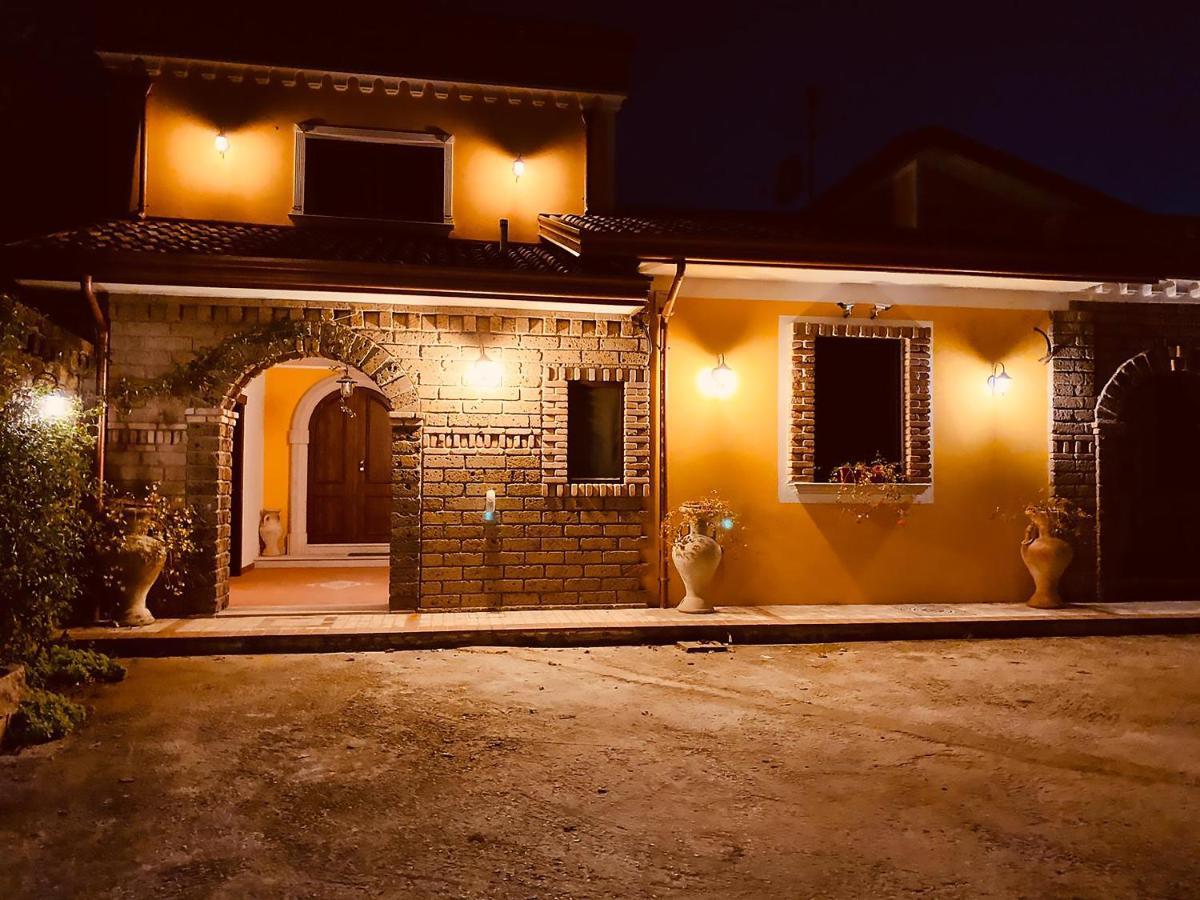 Villa "Casa Al Chiazzullo" Mirabella Eclano Dış mekan fotoğraf